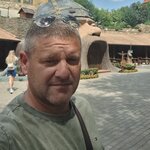Владимир Свечкарев